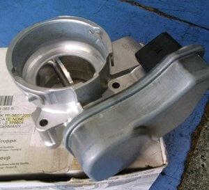 03G128063R GAZ KELEBEĞİ BKP 2.0 TDI VW PASSAT ORJ YENİ