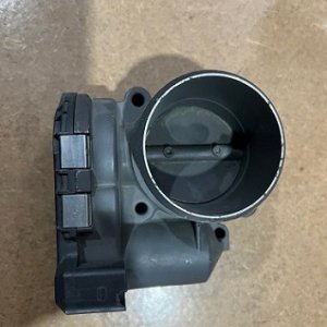 06B133062M Gaz Kelebeği Audi A4 PASSAT 1.8 Benzin ORJ ÇIKMA