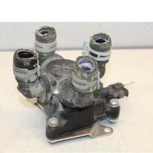 SU BORUSU VANASI AUDİ E-TRON Automaat