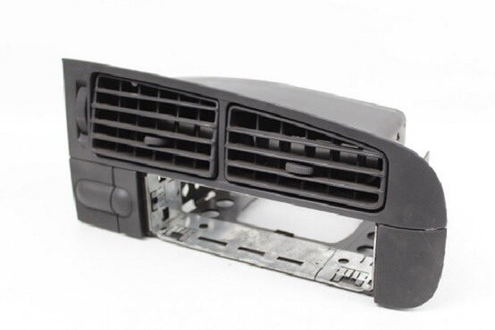 1H6819736 Havalandırma VW Golf Mk3 PLASTİĞİ SAĞ ORJ ÇIKMA