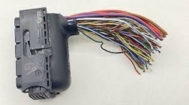 3c0906385 MOTOR BEYNİ Soket Audi Vw SKODA SEAT