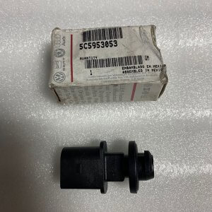 5C5953053