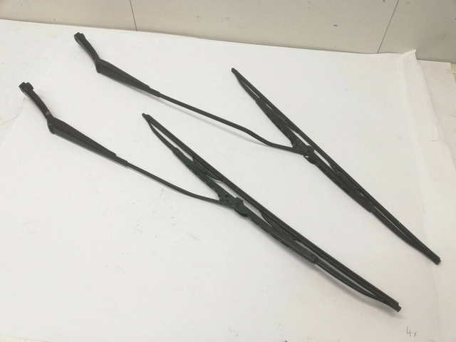 silecek kolu ön sol sağ 2002 Peugeot Partner