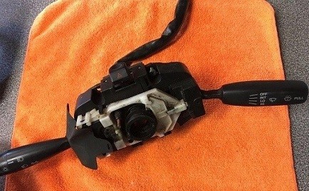 175177 sinyali kolu anahtarı Suzuki Alto 1.0 1994-2001 ORJ ÇIKMA