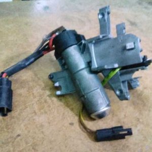 KONTAK ANAHTARI FORD ESCORT ANAHTARSIZ