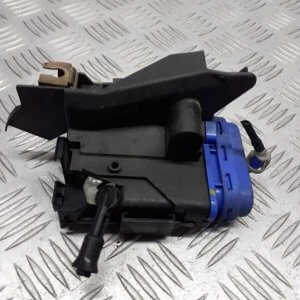 8D0839015A Kapı Kilidi arka sol AUDI A3 A4 1998-2005