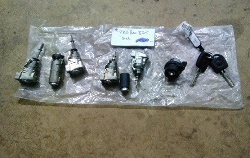 2K0800375 KAPI BAGAJ KONTAK SET KİLİT 2006 CADDAY ORJ YENİ