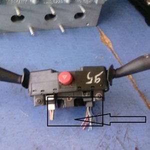 94AG11K665 Sinyal kolu anahtarı-SOKETİ TAK Ford Escort 1999-1995 VII GAL, AAL, ABL