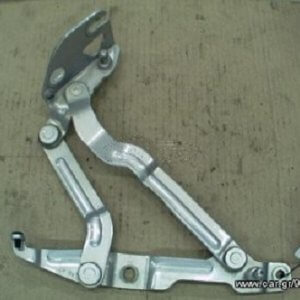 8D5827301C-201C KAPUT MENTEŞESİ B5 PASSAT A4 1997-2003 ORJ YENİ