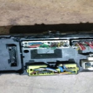 0B08-0091 Sigorta Body Beyni Volvo S40 1.8 ORJ ÇIKMA