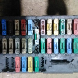 9453478380 Sigorta Body Beyni Peugeot 806 Citroen Evasion ORJ ÇI