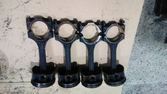 032T PİSTON VE PİSTON KOLU VW POLO CGG 1.4 ORJ ÇIKMA