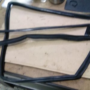 1J4837432R ön kapı cam sıyırıcı fitil vw GOLF IV bora sağ ORJ ÇIKMA